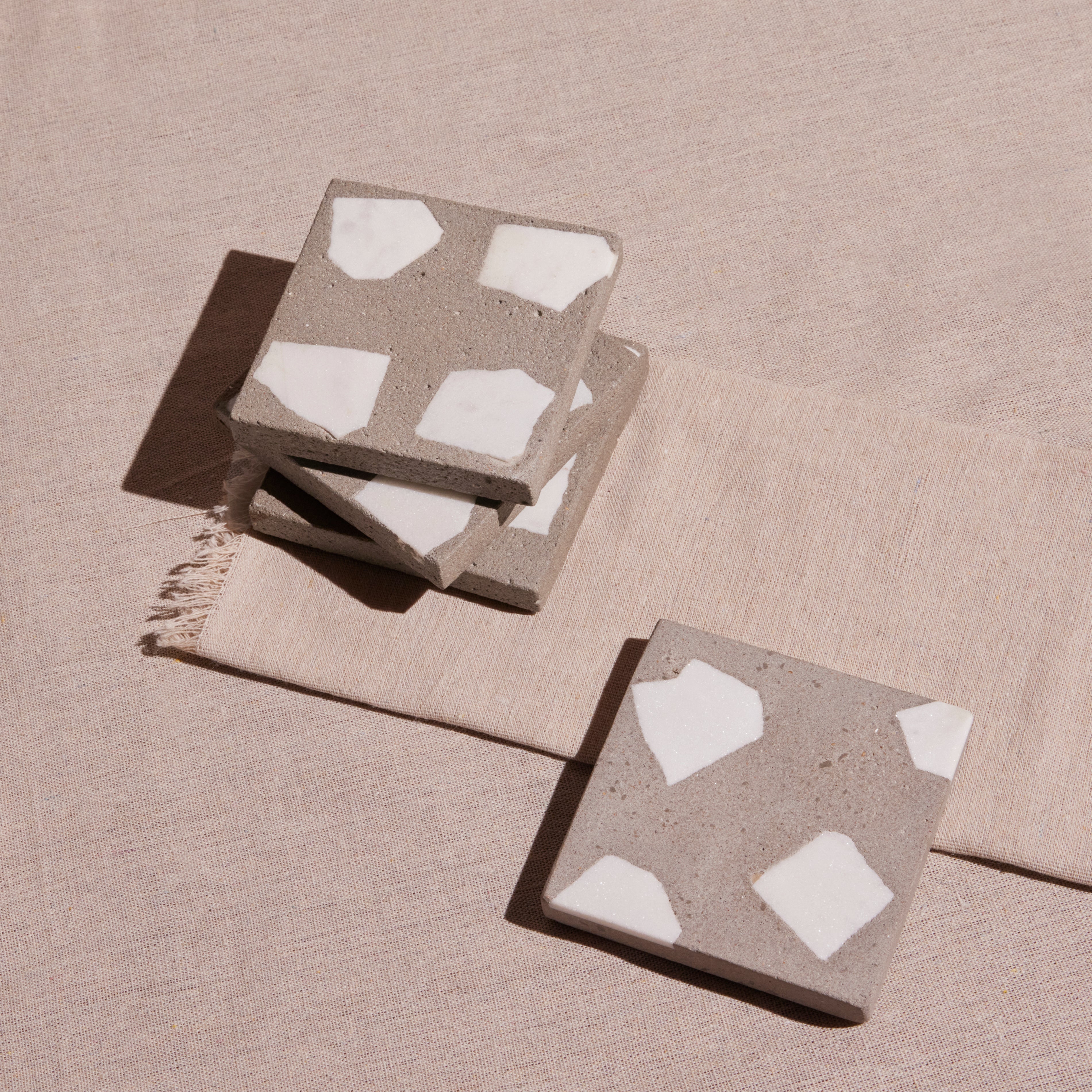 Piso Coasters Set